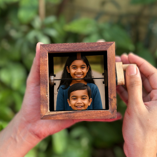 Flipbook of Siblings